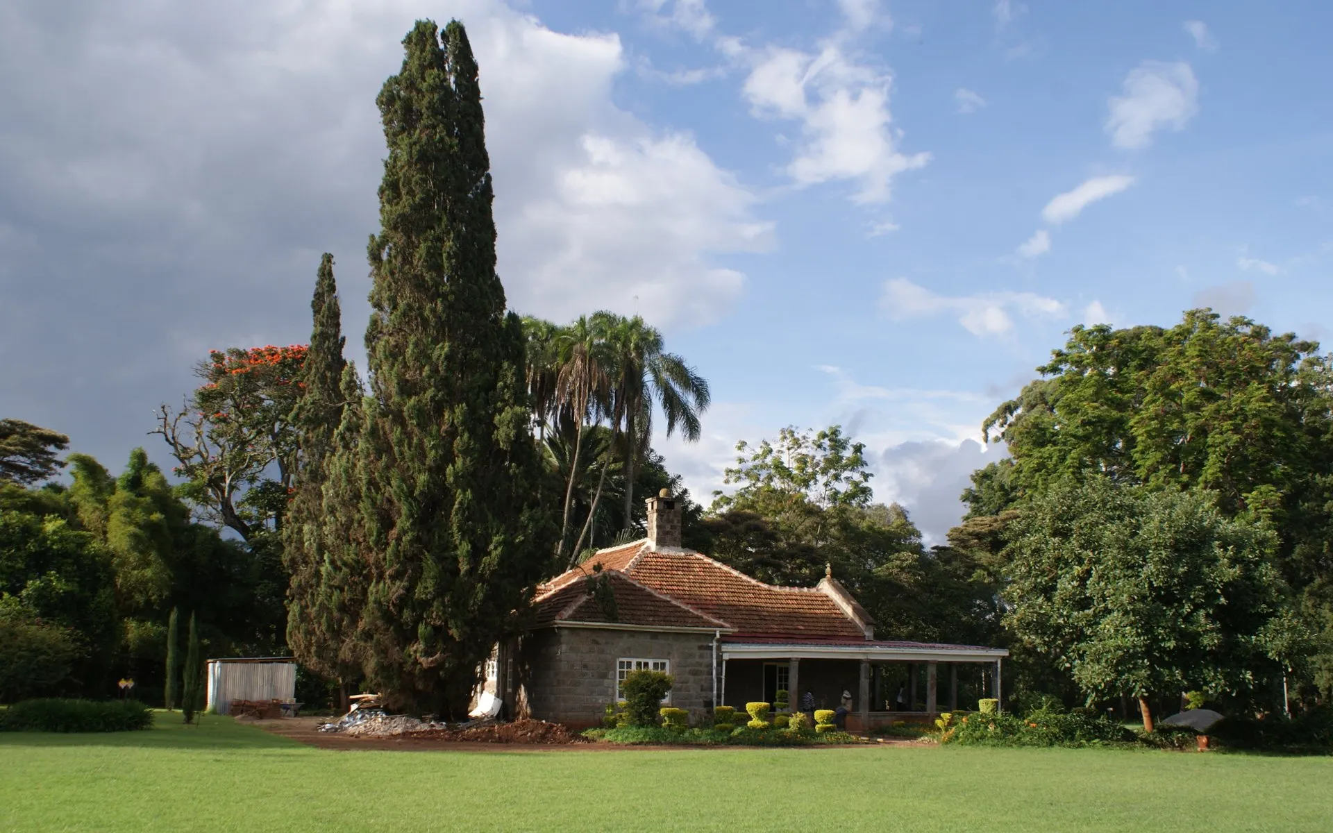 Karen Blixen Museum & Giraffe Centre Tour